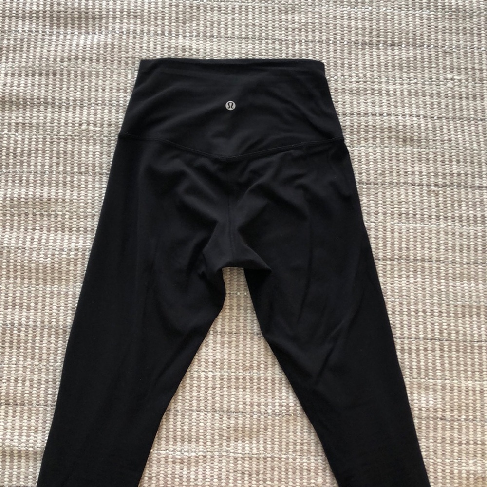Lululemon Align 28” leggings in black